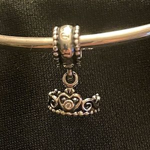 Pandora tiara charm